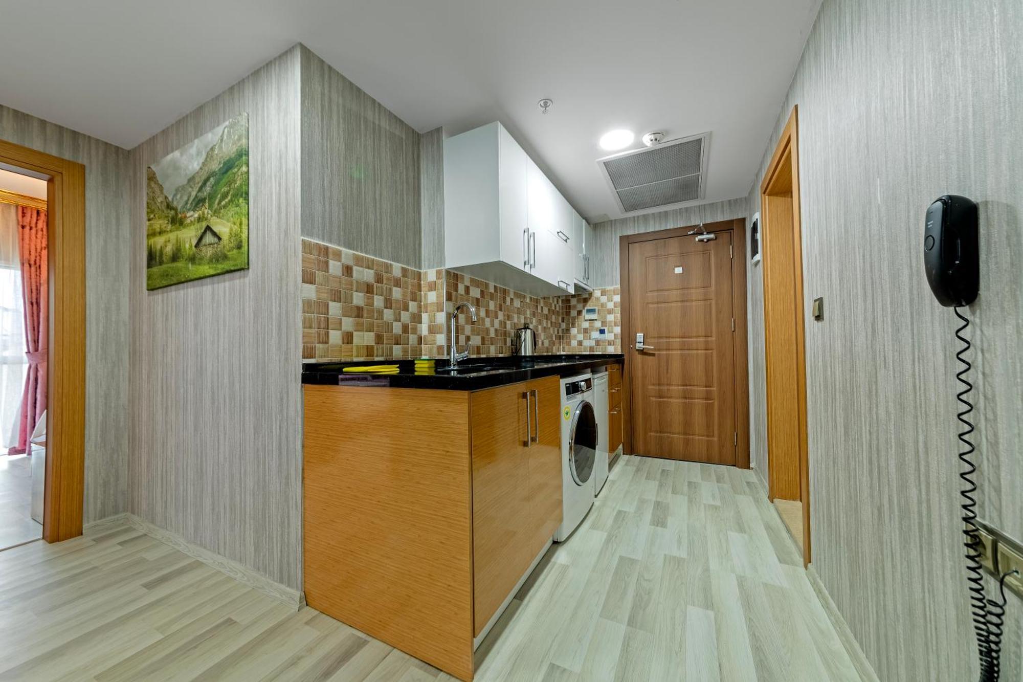 Royal Babil Suites Hotel Trabzon Exteriör bild